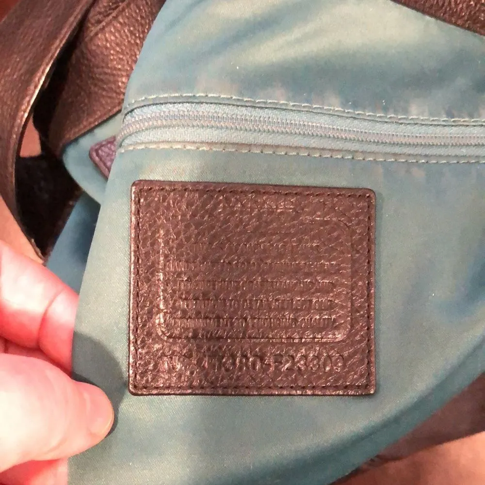 COACH Avery Black Tumbled Leather Hobo ShoulderBag 
Teal Lining Extendable Strap - Image 14