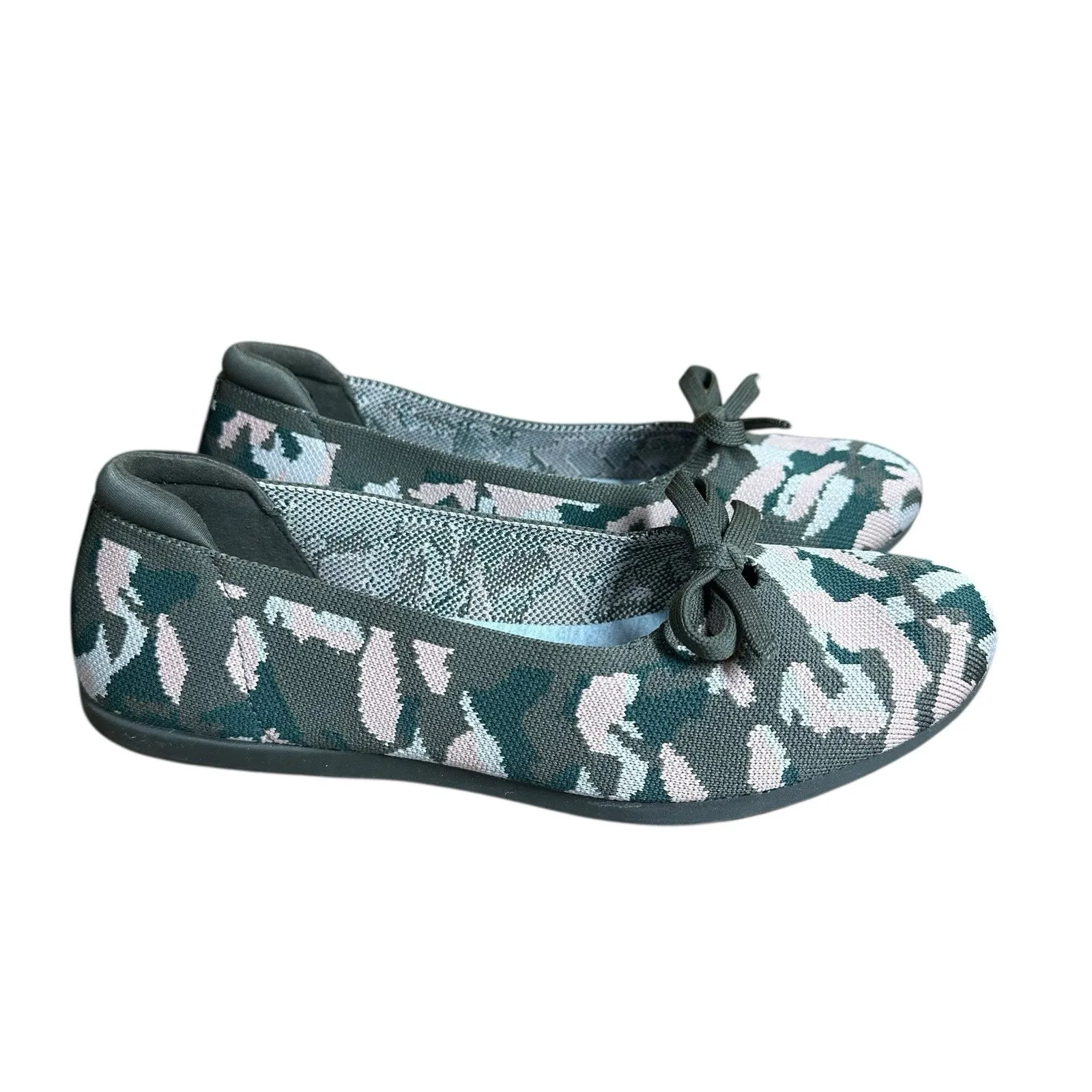 Clarks Cloudsteppers Knit Bow Flats Carly Hope Olive Green Pink Camouflage 8.5 - Image 2