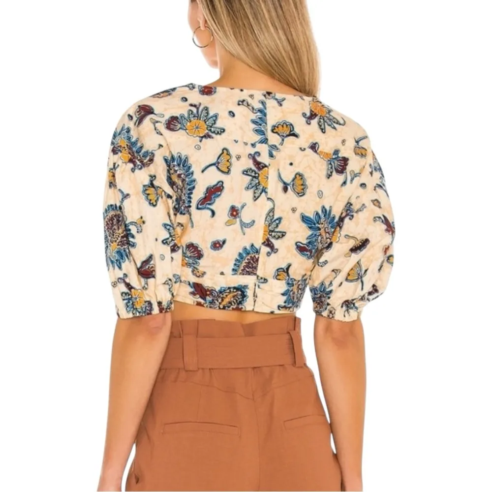 NWT ALC Rylan Cream Puff Sleeve Crop V-Neck Poplin Blouse 4 in Apricot - Image 2