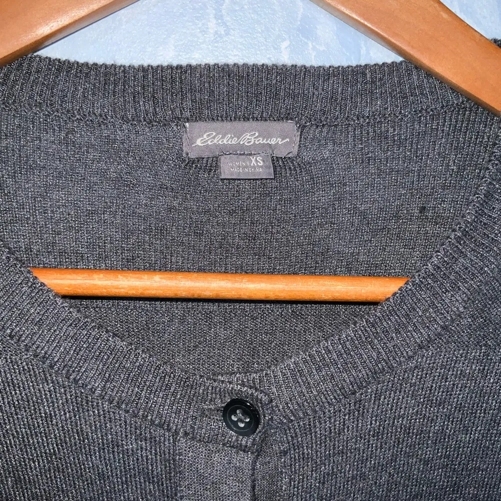 Eddie Bauer Lightweight Gray Button Front Sweater Casual Cardigan Business XS - Image 2
