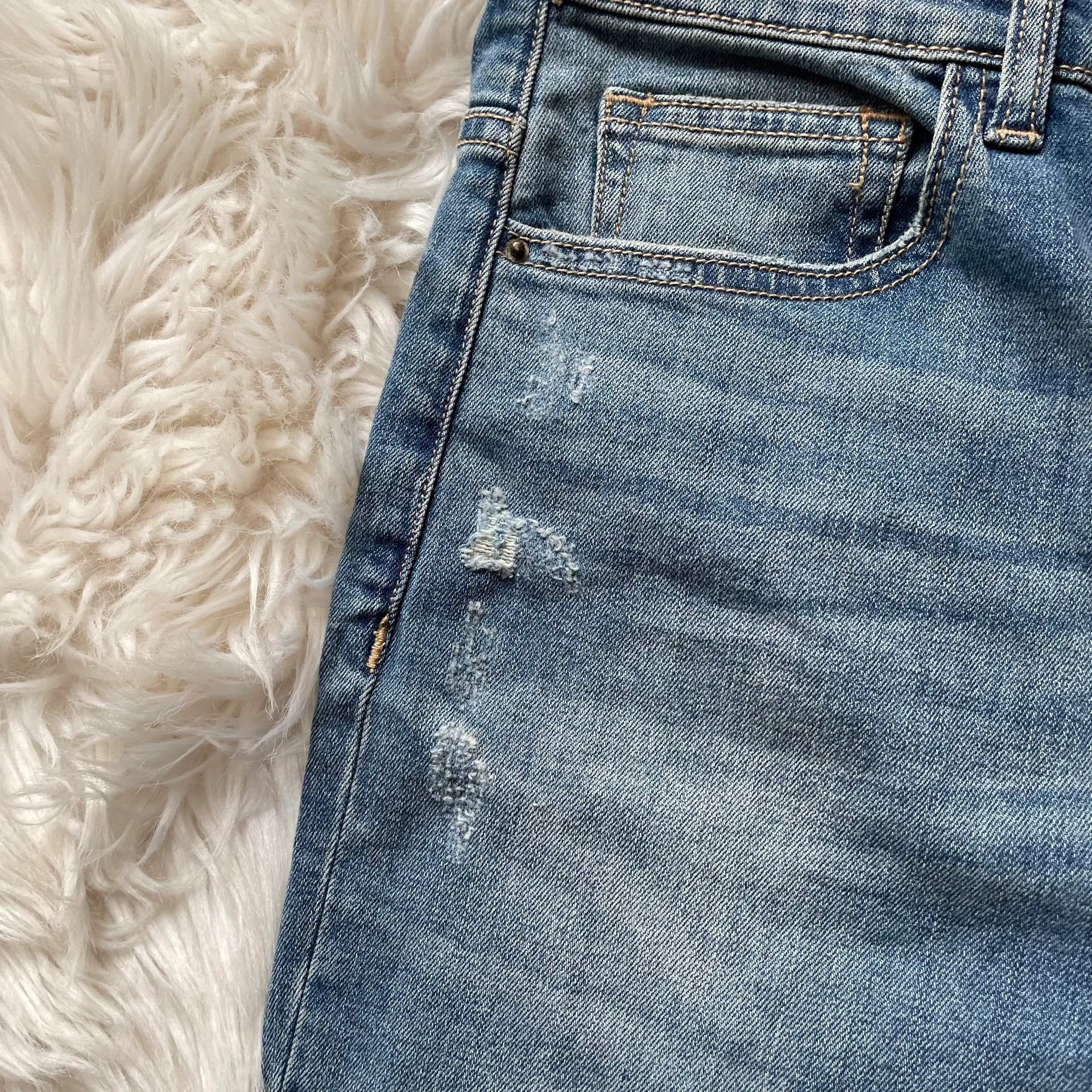 Sneak Peek High Rise Girlfriend Jeans Blue Size 31 - Image 5