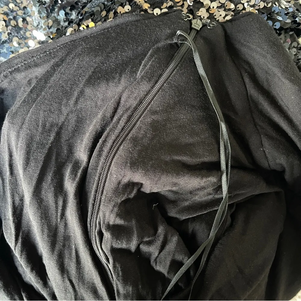 FREE PEOPLE Glitter & Gold Midi Sequined Halter Dress Size L Open Back - Image 9