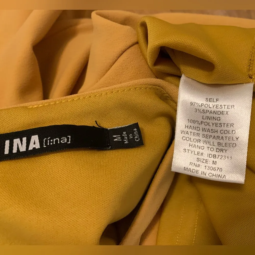 Pearl beaded bell sleeve midi dress mustard size M - Image 10