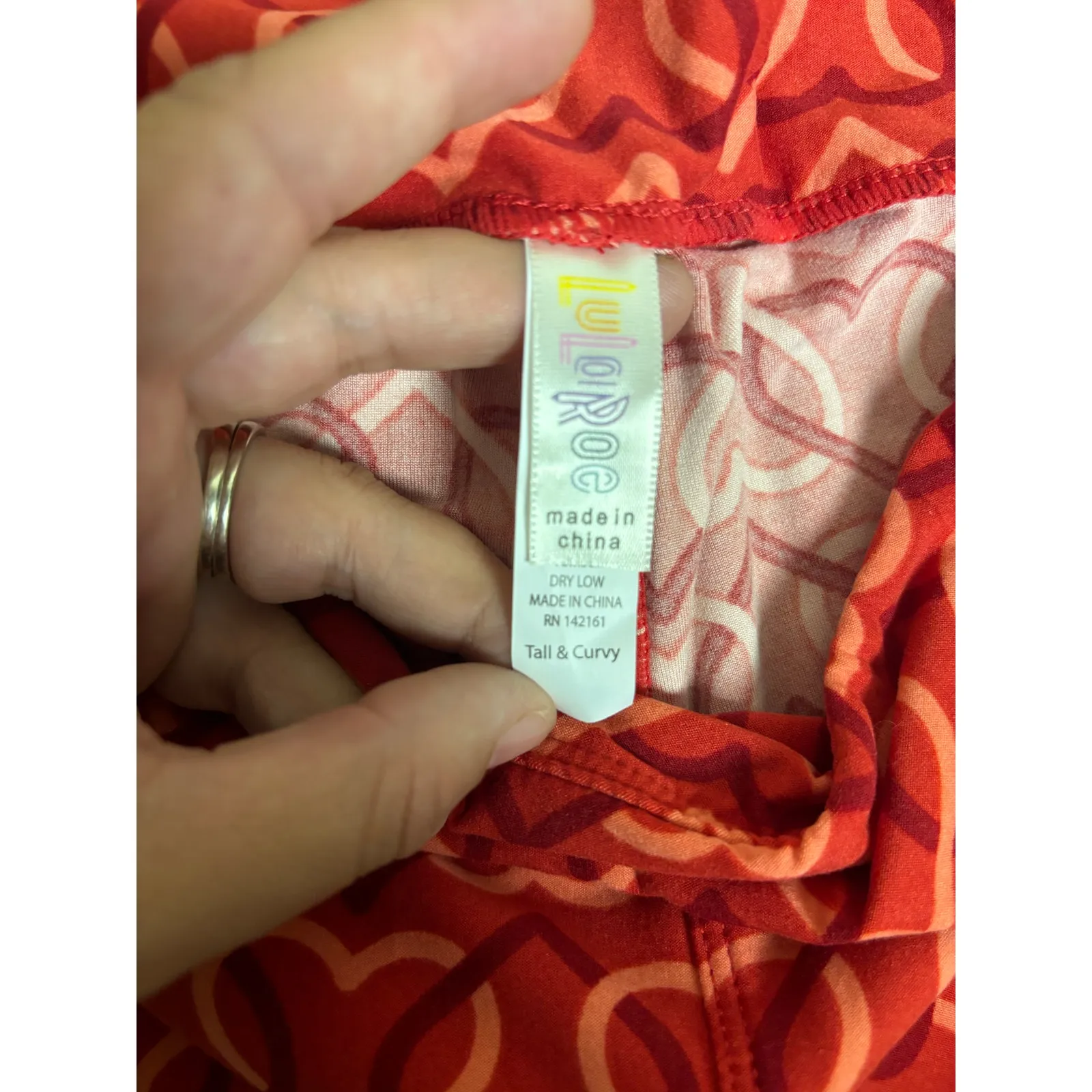 LuLaRoe Pink Heart Leggings Tall And Curvy Valentines Day  Cute Love Flirt Print - Image 3