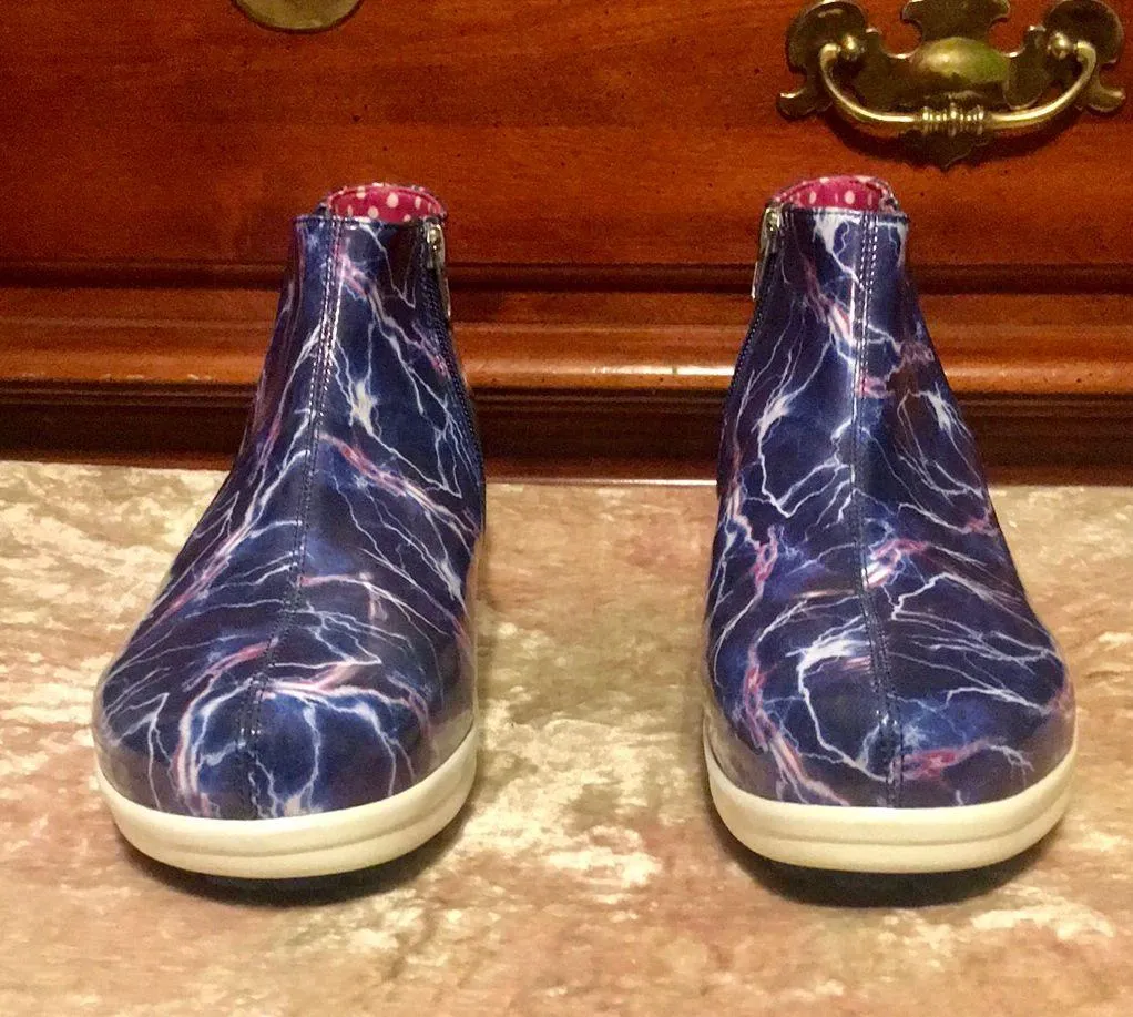 Climatease Blue Lightning Side Zip Boots  $130 EUC 10.5 - Image 3