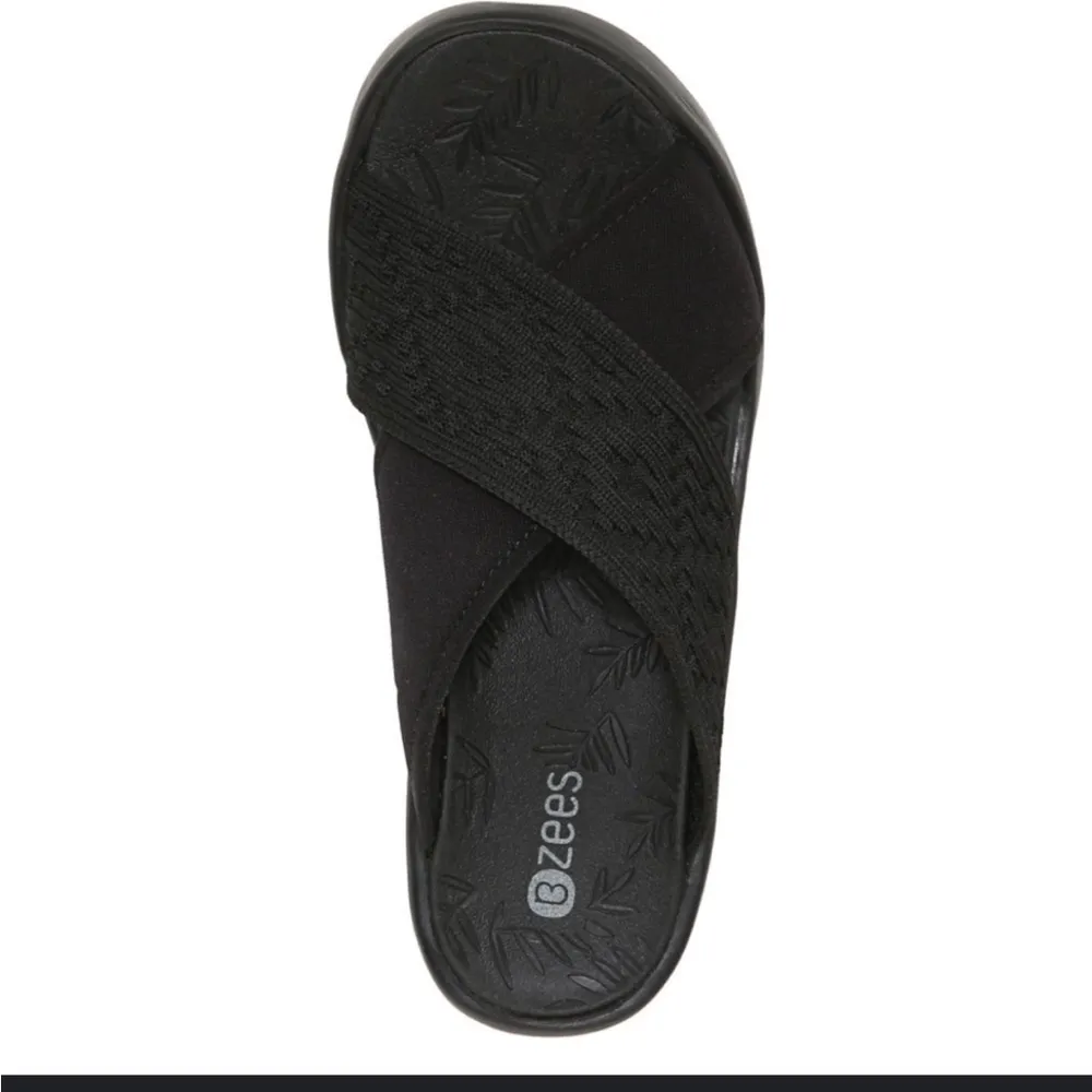 Women's Black Wedge Sandals 10M Comfort Slides Crisscross Straps Casual - Image 4