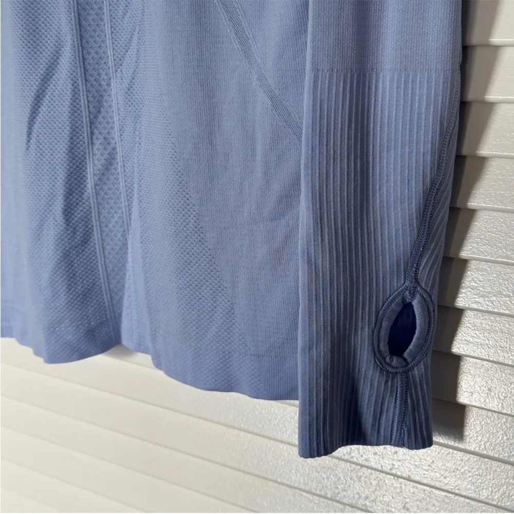 Lululemon Swiftly Tech Long Sleeve Crew
Serene Blue / Serene Blue Size 10 - Image 7