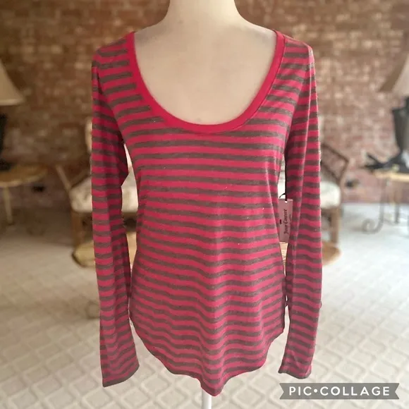 NWT Juicy Couture Top Pink Gray Stripe Sparkle Tee Shirt M Casual Nautical chic - Image 2