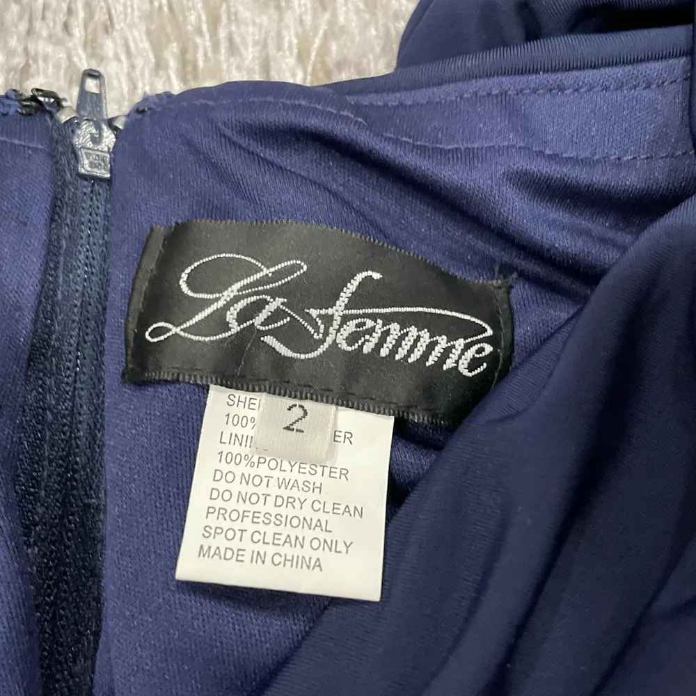 La Femme 26519 Navy Blue Gown 2 NWOT - Image 4