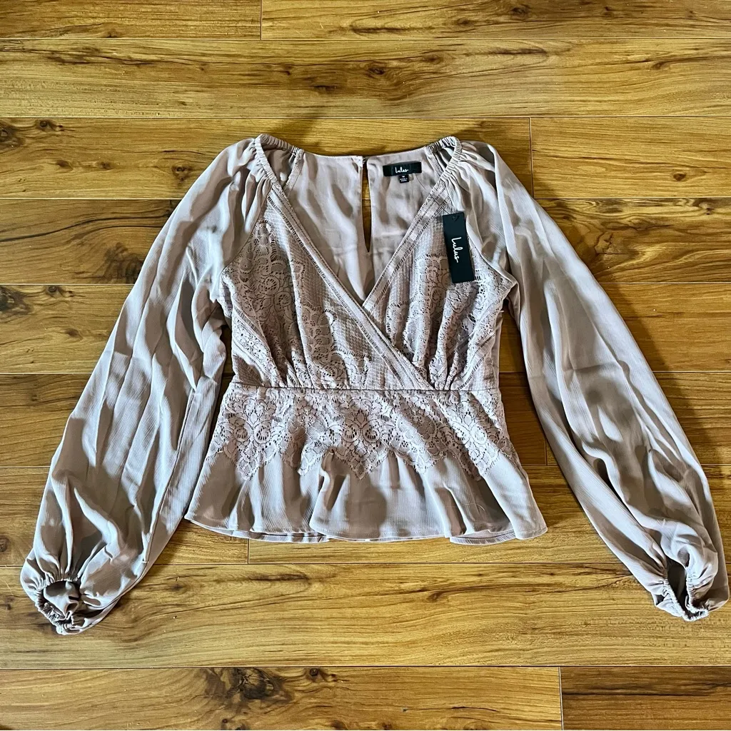 Lulus Loving Arms Taupe Lace Long Sleeve Peplum Top New Medium - Image 3