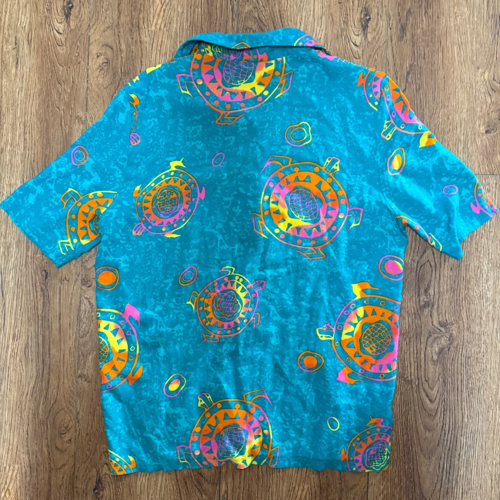 VTG 90s Retro AOP Teal Sea Turtle Print Button Up Shirt Aloha Hawaii Women M Blue Size M - Image 9