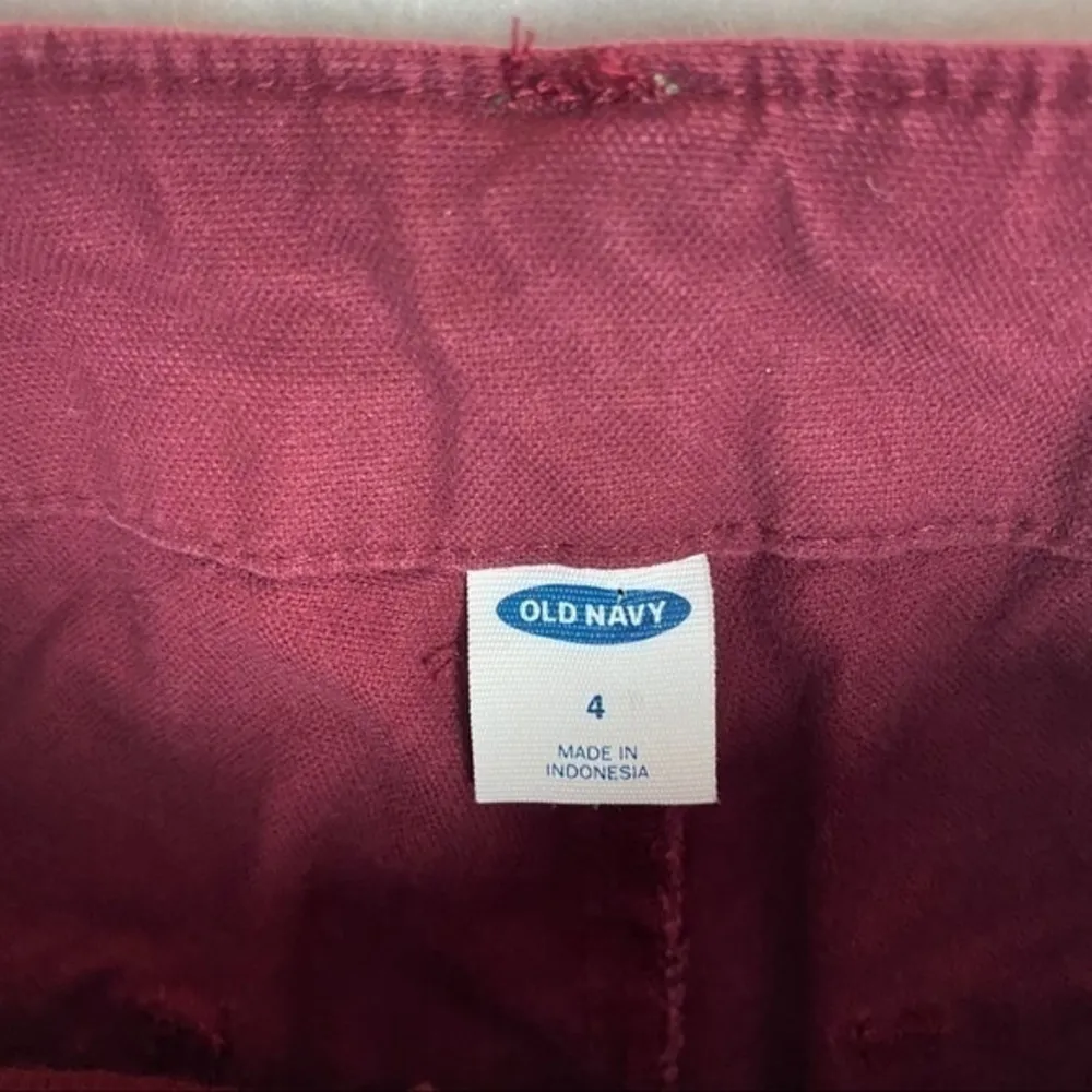 Old Navy Stretch Straight‎ Leg Cutoff Utility Pant - Image 4