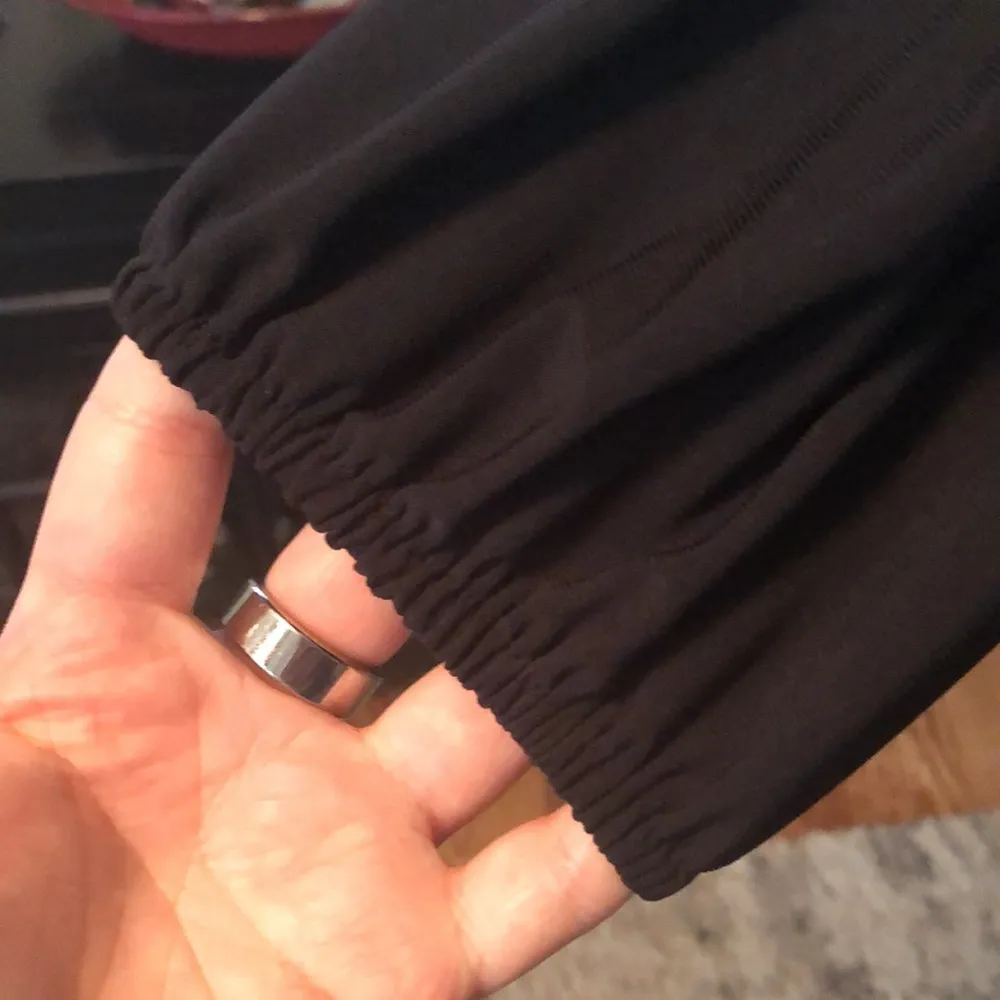 LAST CHANCE 💄 Luxology Belted Black Dress, size 8 - Image 5