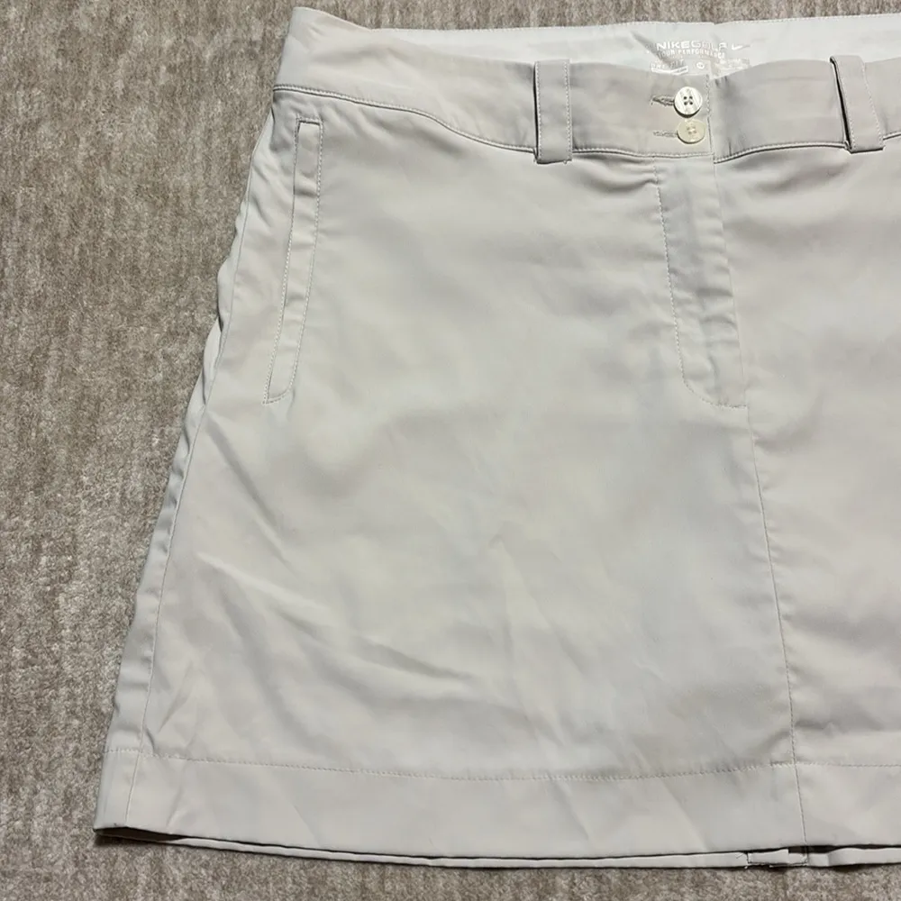 14 Women's Khaki golf skort Nike Golf Tour Performance Dri-Fit skirt/shorts - Image 2