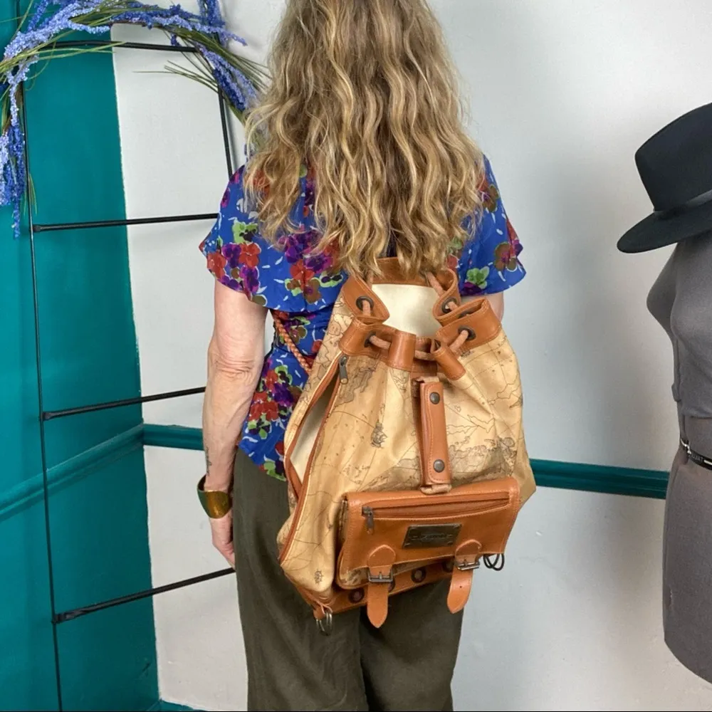 Europac global design vintage sturdy Lg backpack - Image 3