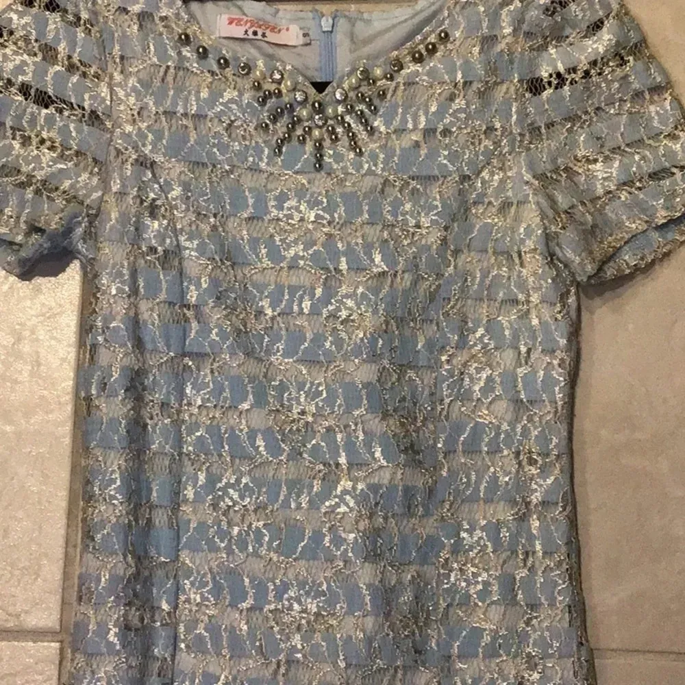 Blue lace embellished rhinestone dress - Image 7