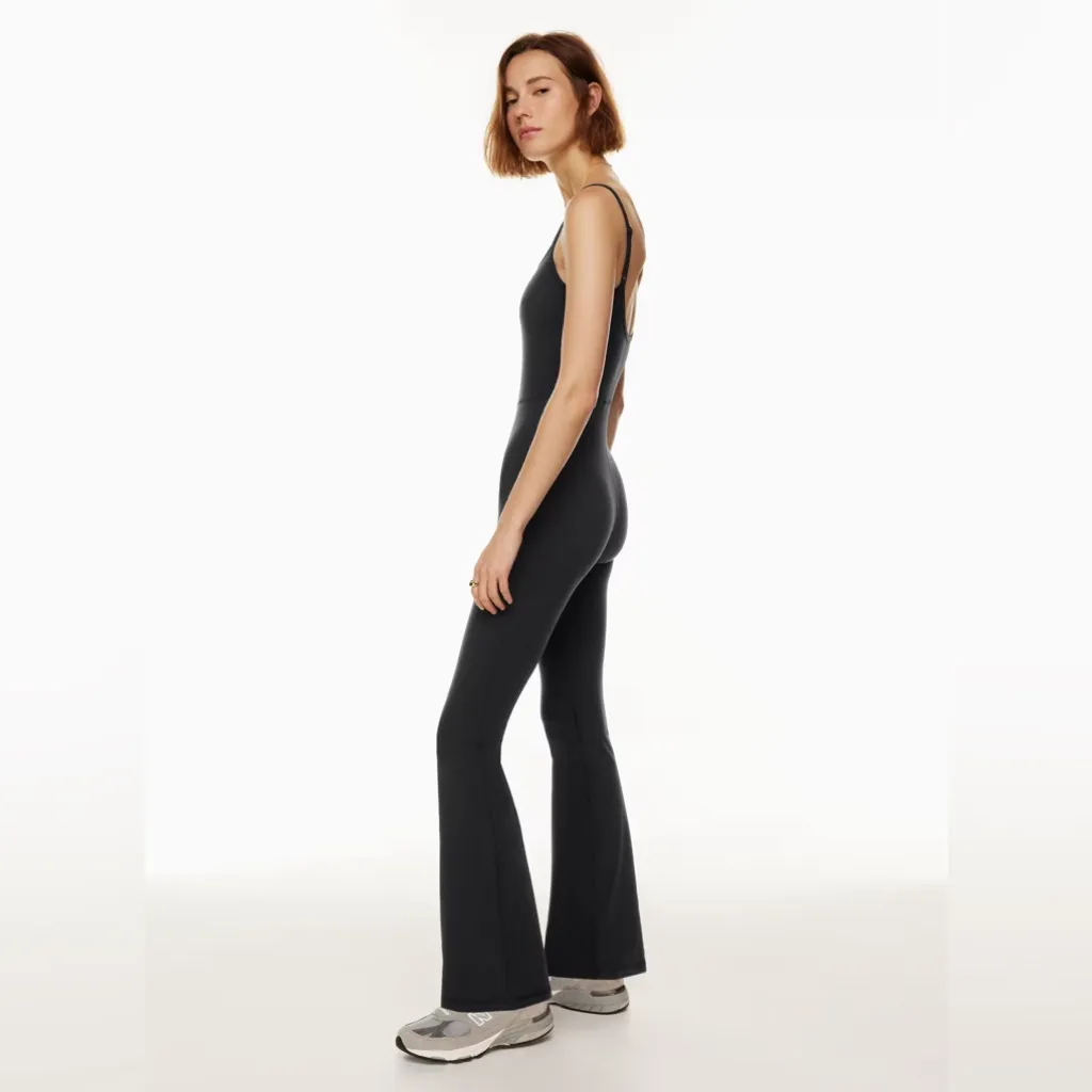 ❤️Aritzia Wilfred Free Divinity Kick Flare Jumpsuit - Image 6