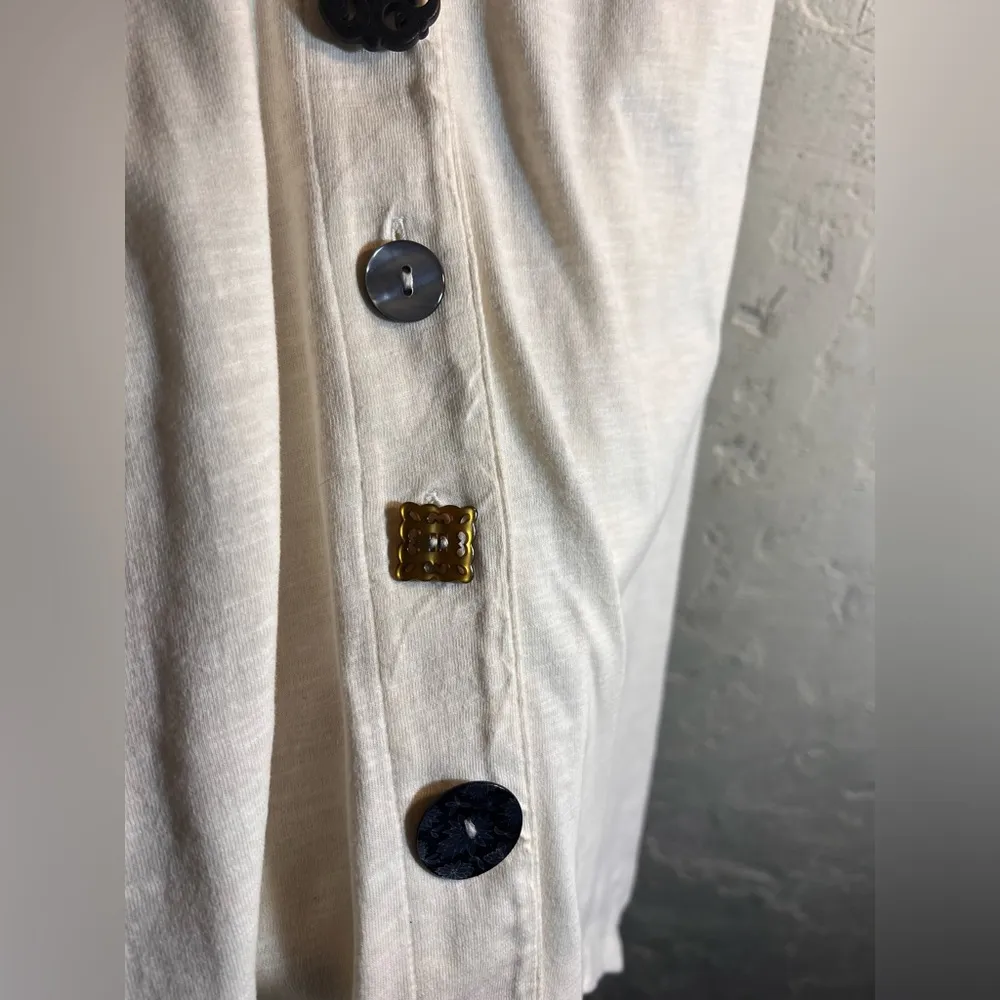 Soft Surroundings Cream Button Down Shirt with Notched Collar - Image 6