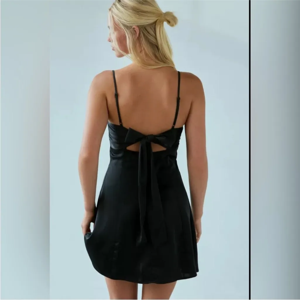 Urban Outfitters Bella Tie Back Mini Dress - Image 2