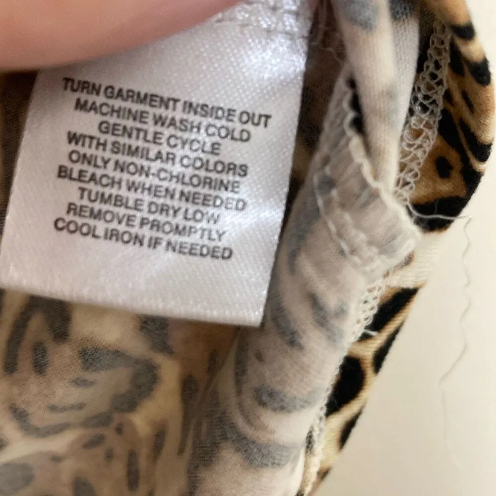 Eye Candy Animal Print Mock Turtleneck Sleeveless Tank with Keyhole Size Small ( - Image 8