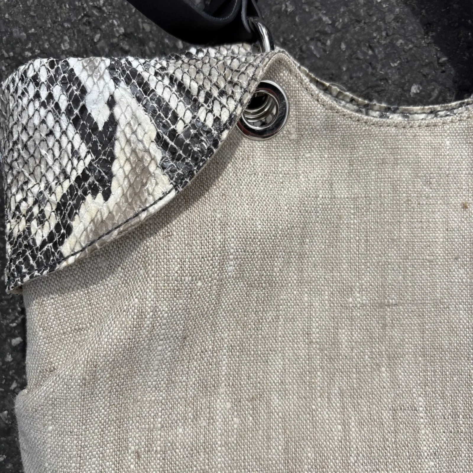 Francesco Biasia Linen Baguette Bag Snakeskin‎ Trim Convertible Strap Tan - Image 5