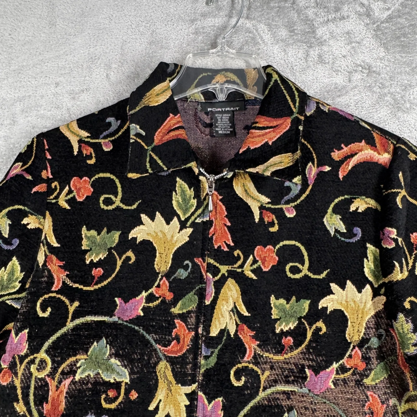Portrait Tapestry‎ Jacket Floral Print Full Zip Up Lightweight Coat Size Medium Black - Image 5