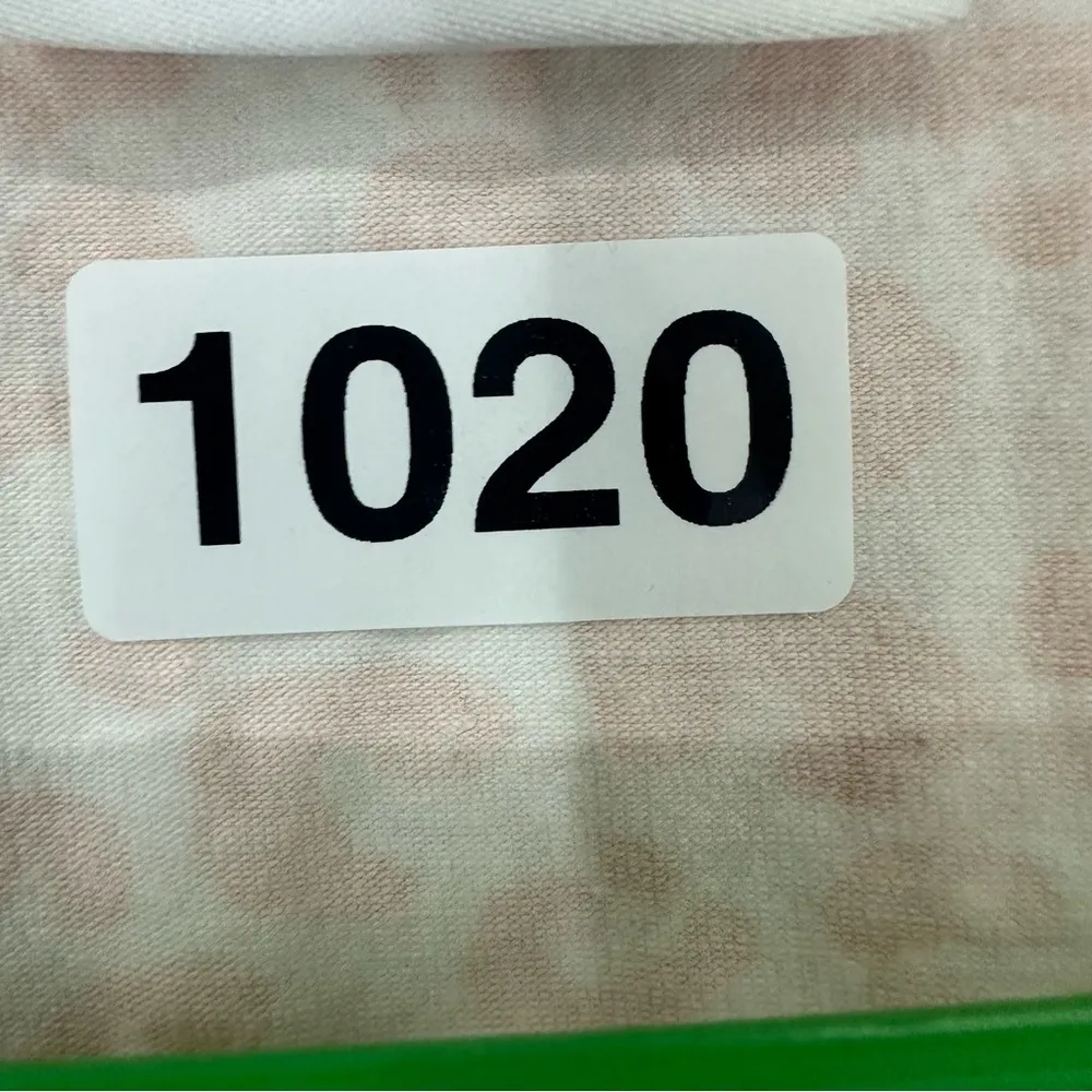 D & Co Cheetah Print Short Sleeve Shirt Women’s M Orange White Size M - Image 8