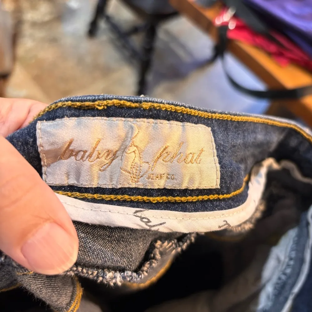 Baby Phat womens y2k cuffed mid rise cropped jeans blue 29 X 24.5 - Image 5