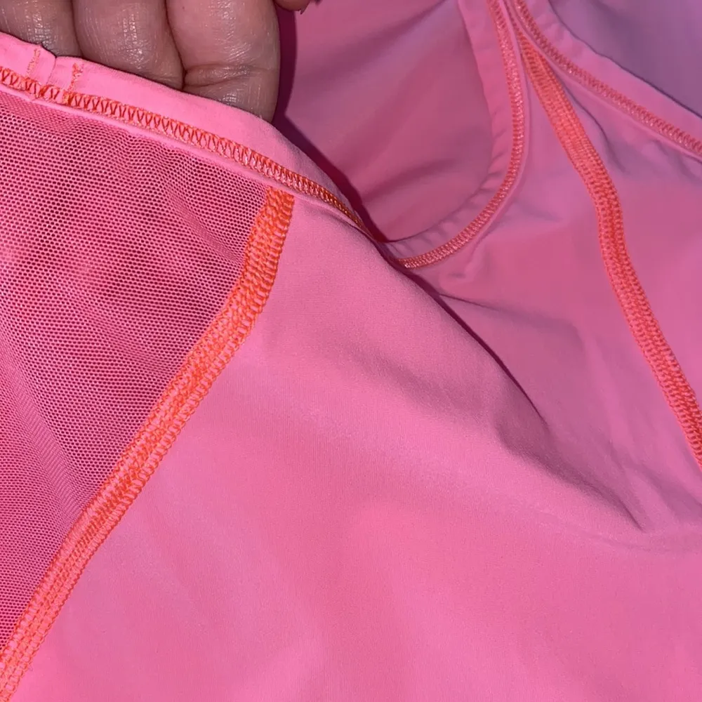 Lululemon Pink Tank top - Image 4