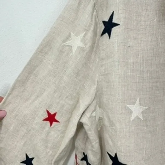 John Mark Embroidered Star Button Down Top Beige Red Navy Womens XL Patriotic Tan - Image 4
