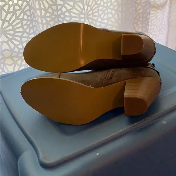 2/$35‎ - Size 10 heeled booties - Image 5