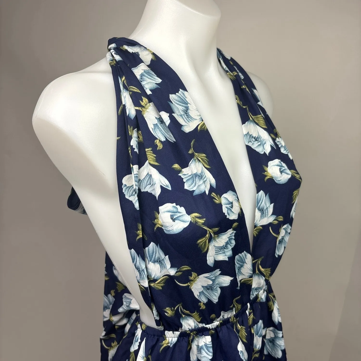 Lulus Navy Blue Floral Elated Energy Convertible Sleeveless Romper Shorts Sz XS - Image 9