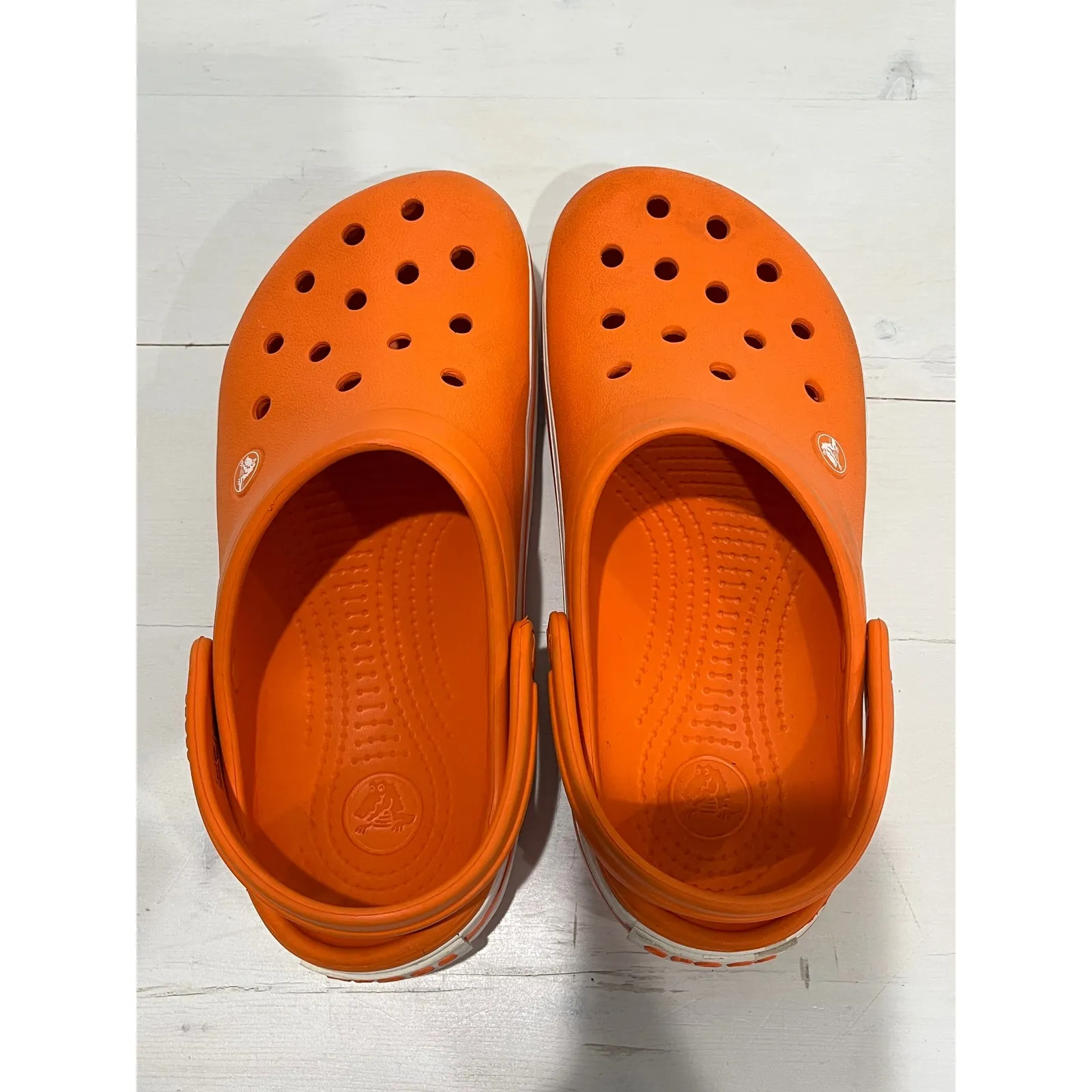 Crocs Classic Clog Bright Orange White Stripe Size 6 M 8 W - Image 4