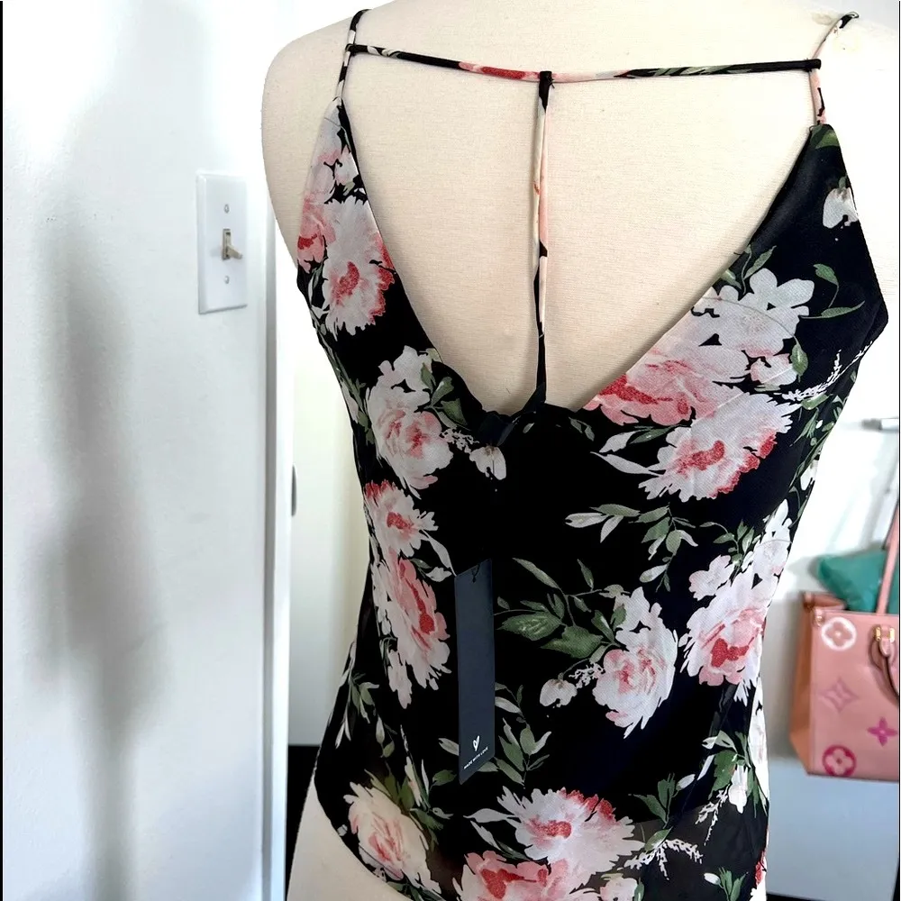 Lulu’s Strappy Floral Print Cami Top - Image 6