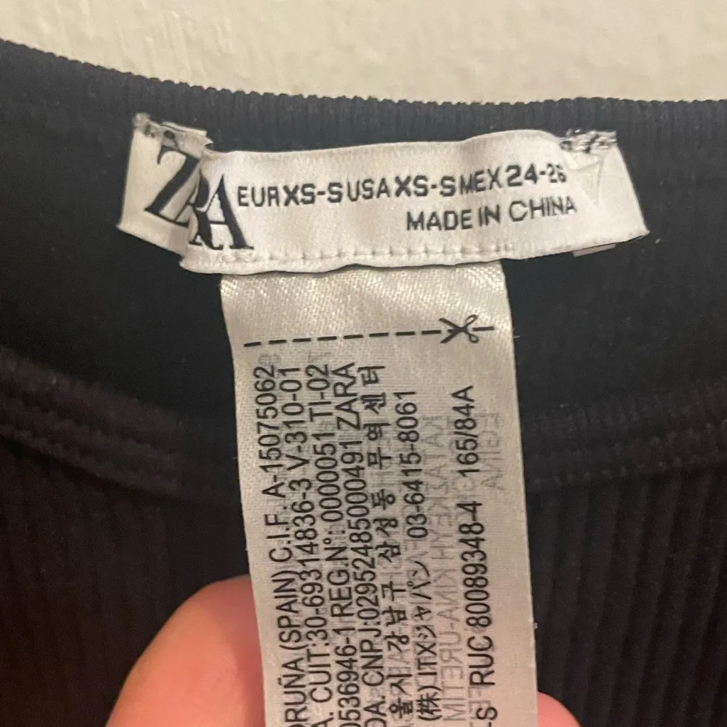 Black seamless crop top Size XS/S - Image 8