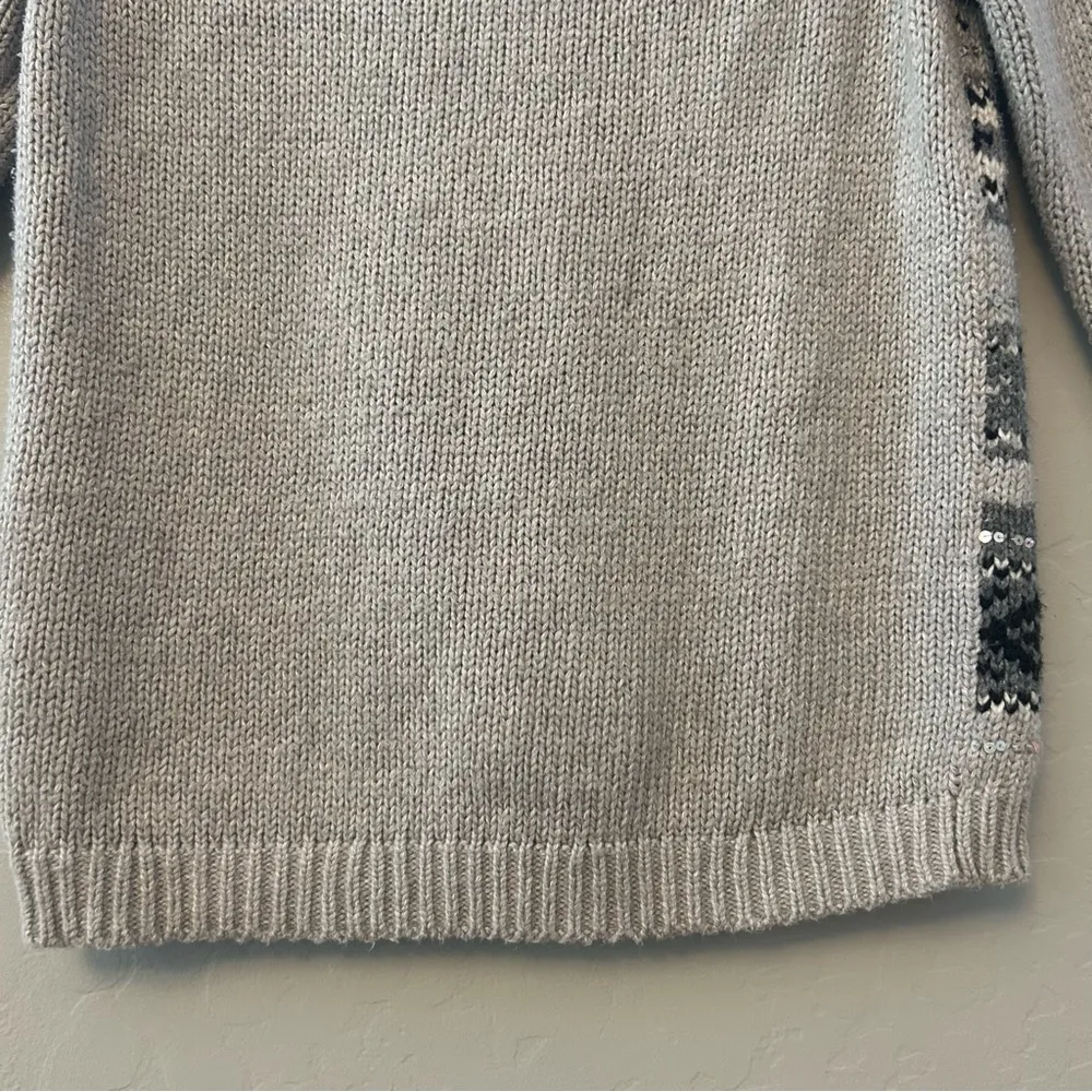 Old Navy womens gray fair isle crewneck knit sweater with sequins size small - Image 7