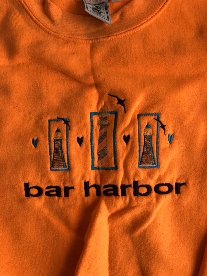 Oversized Orange Sweatshirt Size L - Image 3