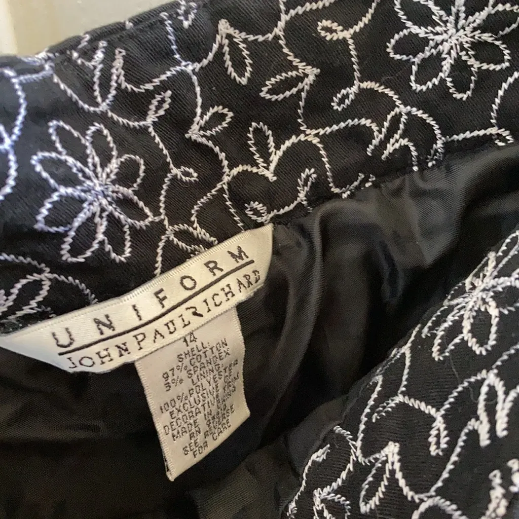 FINAL MARKDOWN Uniform Jean Paul Richard skirt 14 Black - Image 3