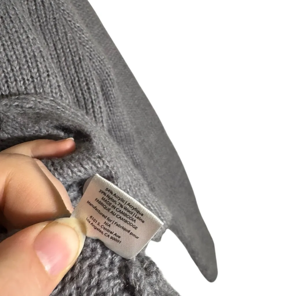 Nia Ariana Grey Cardigan Wool Blend Button Front Knit Sweater Womens Size Medium Gray - Image 7