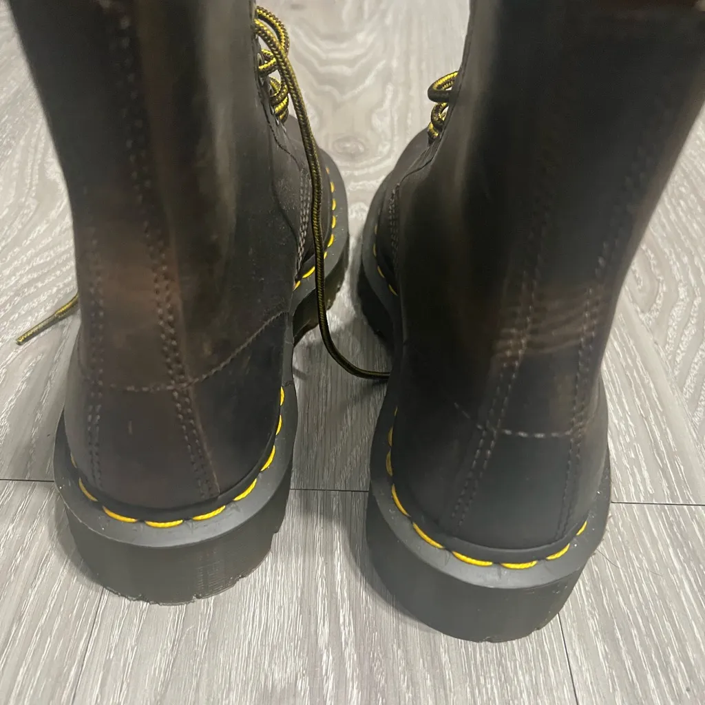 Dr. Martens 1460 Crazy Horse Gaucho Brown Boots Woman’s size 6 Brand New - Image 3