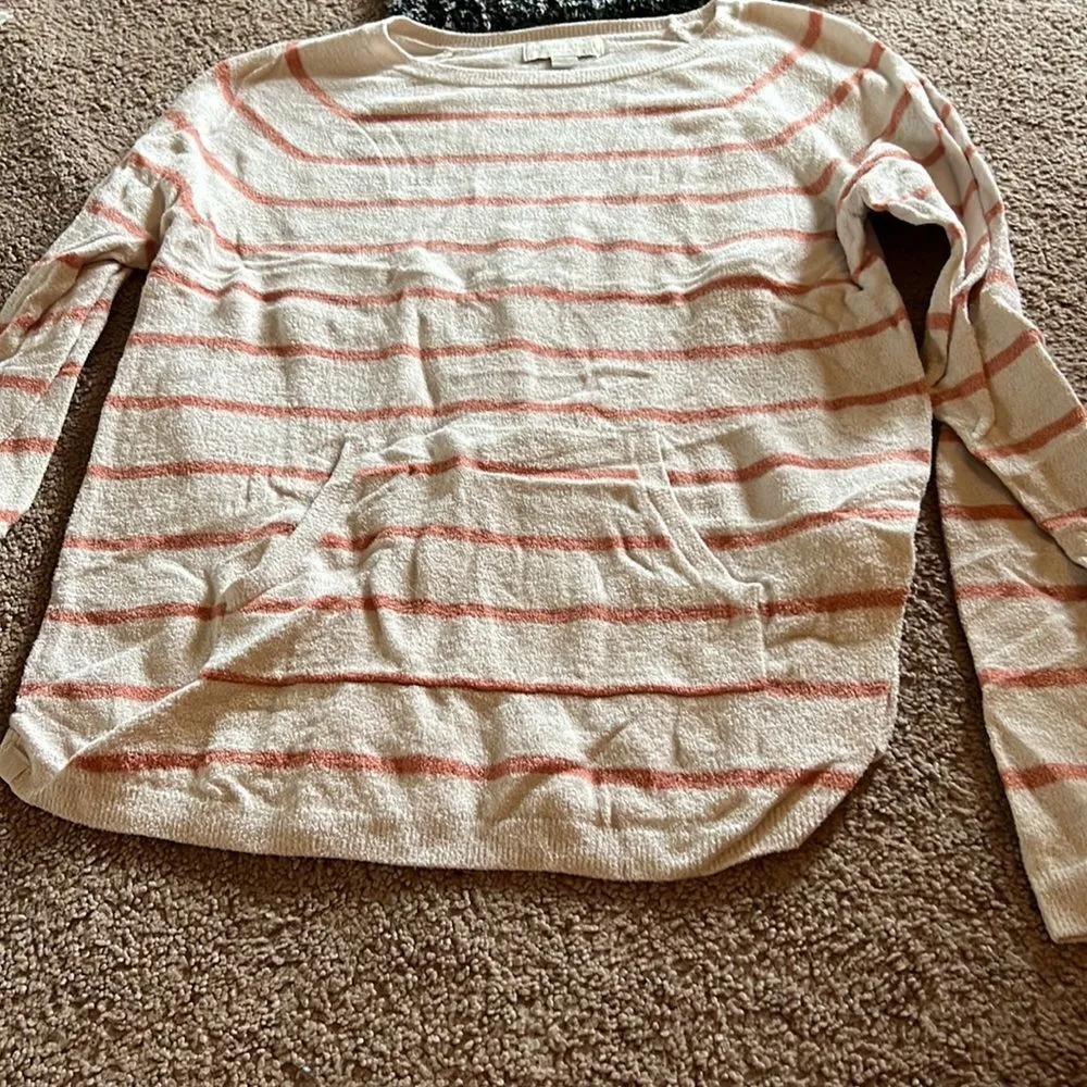 Barefoot dreams small striped sweater - Image 4