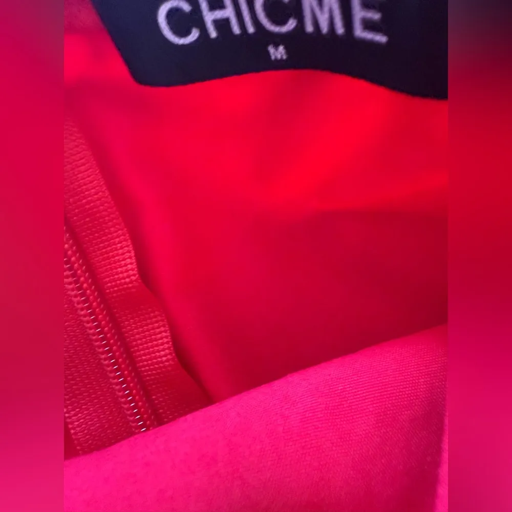 Elegant Red Strapless Jumpsuit wide leg chime size M pocket zipper Size M - Image 8