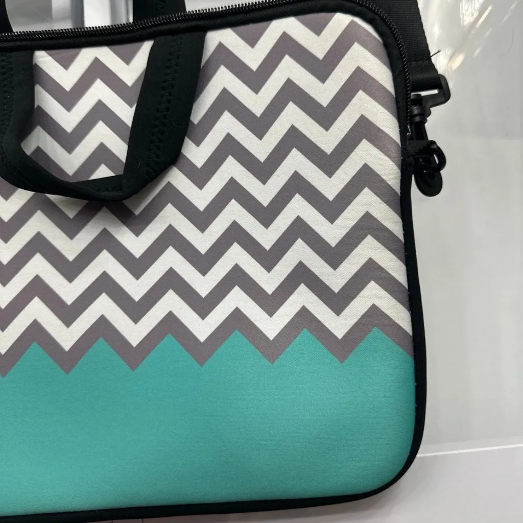 Case Black - Image 3