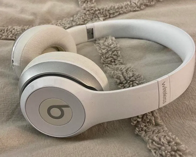 Beats Solo 3 Wireless - Image 3