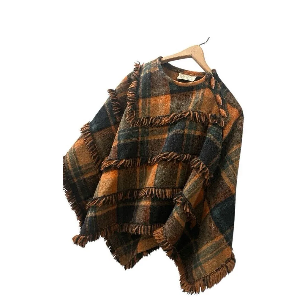 Vintage King of the Ponchos Country Place Wool Plaid Poncho Fringed Size undefined - Image 2