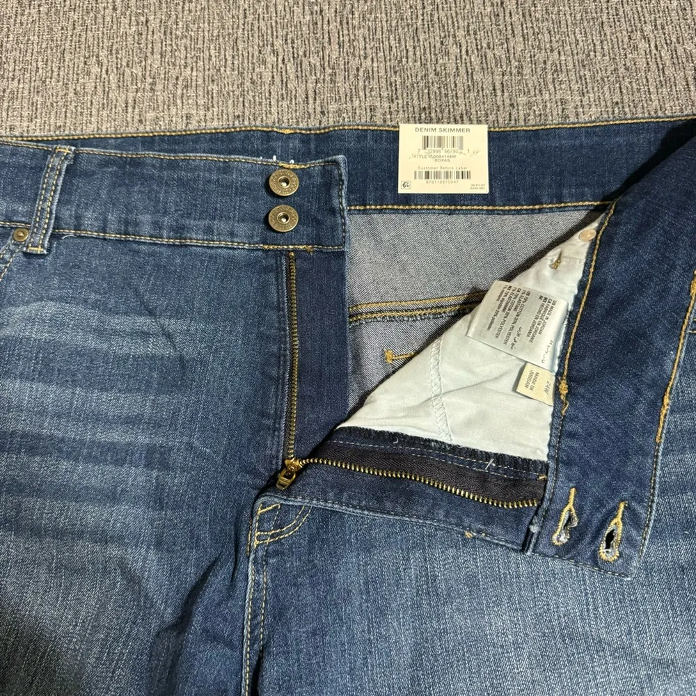 Style & Co Denim Skimmer Plus Size Shorts - Image 3