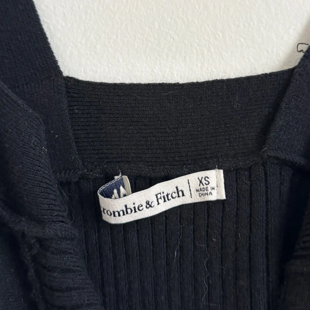 Abercrombie & Fitch Ribbed Square Neck Tank Size XS Knit Sweater Black - Image 3