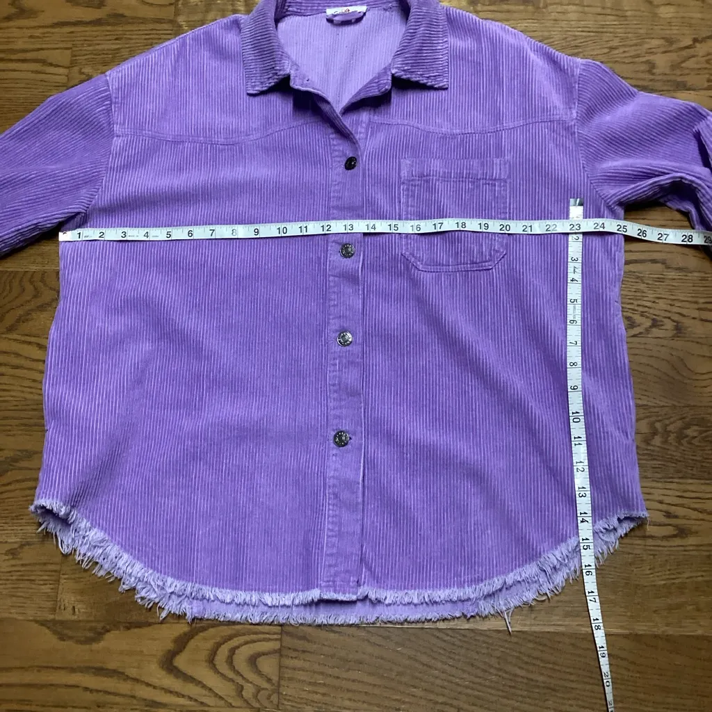 GeeGee  lavender corduroy shacket. Size Large - Image 6