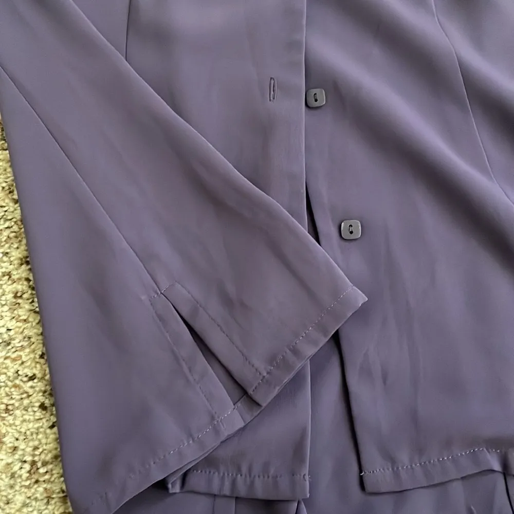Laura Scott  full sleeve purple button down shirt like new - Image 4