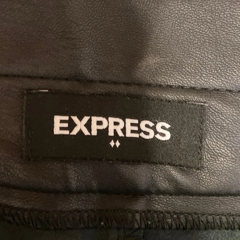 Express Black Faux Leather High Rise Paperbag Tie Belt Tapered Ankle Pants Sz 4 - Image 4